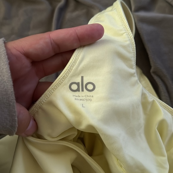 EUC vintage Alo yoga goddess bodysuit - Picture 4 of 4